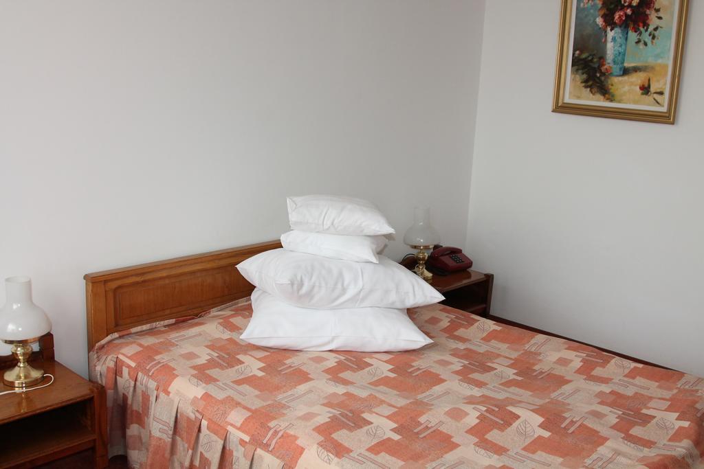 Hotel Zimbru คัมพูลุง โมลโดเวเนสค์ ห้อง รูปภาพ