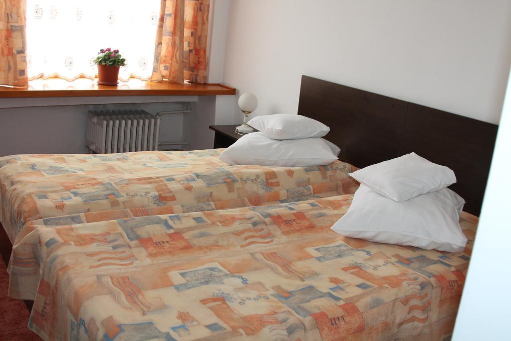 Hotel Zimbru คัมพูลุง โมลโดเวเนสค์ ภายนอก รูปภาพ
